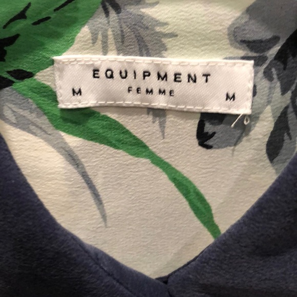 Blouse - Picture 2 of 2